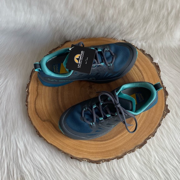 NWT La Sportiva Jackal II running sneakers - Picture 4 of 14